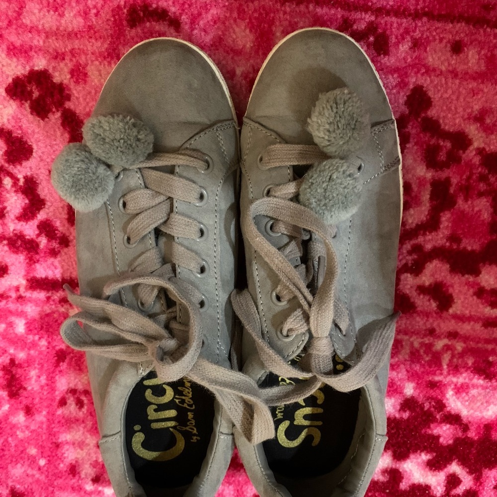 Sam Edleman Gray Pom Pom sneakers